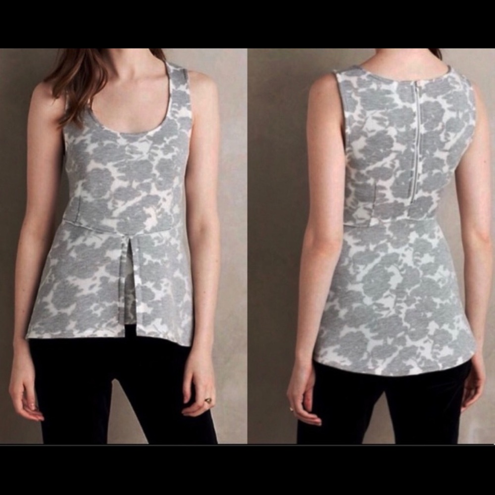 ANTHROPOLOGIE 🌻 Akemi+ Kin Gray Floral Peplum Top